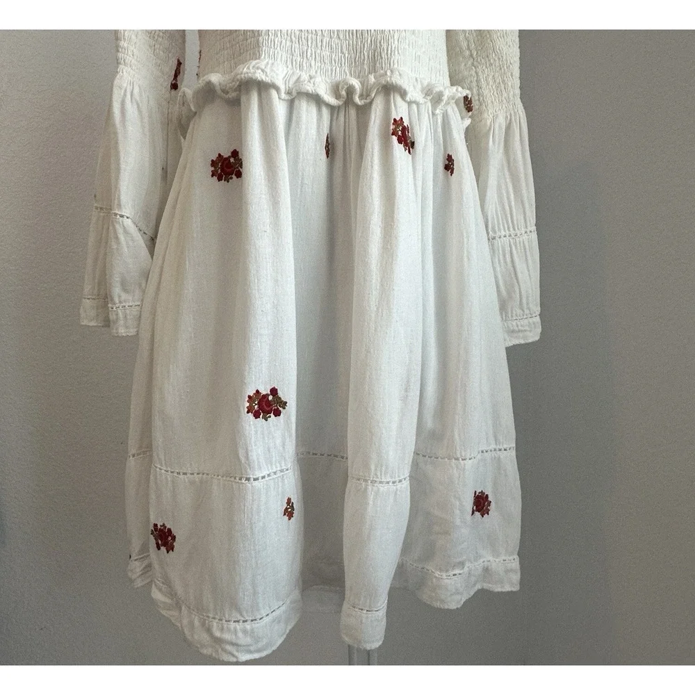 Free People Women's Sz: L White Embroidered Smocked Boho Festival Dress